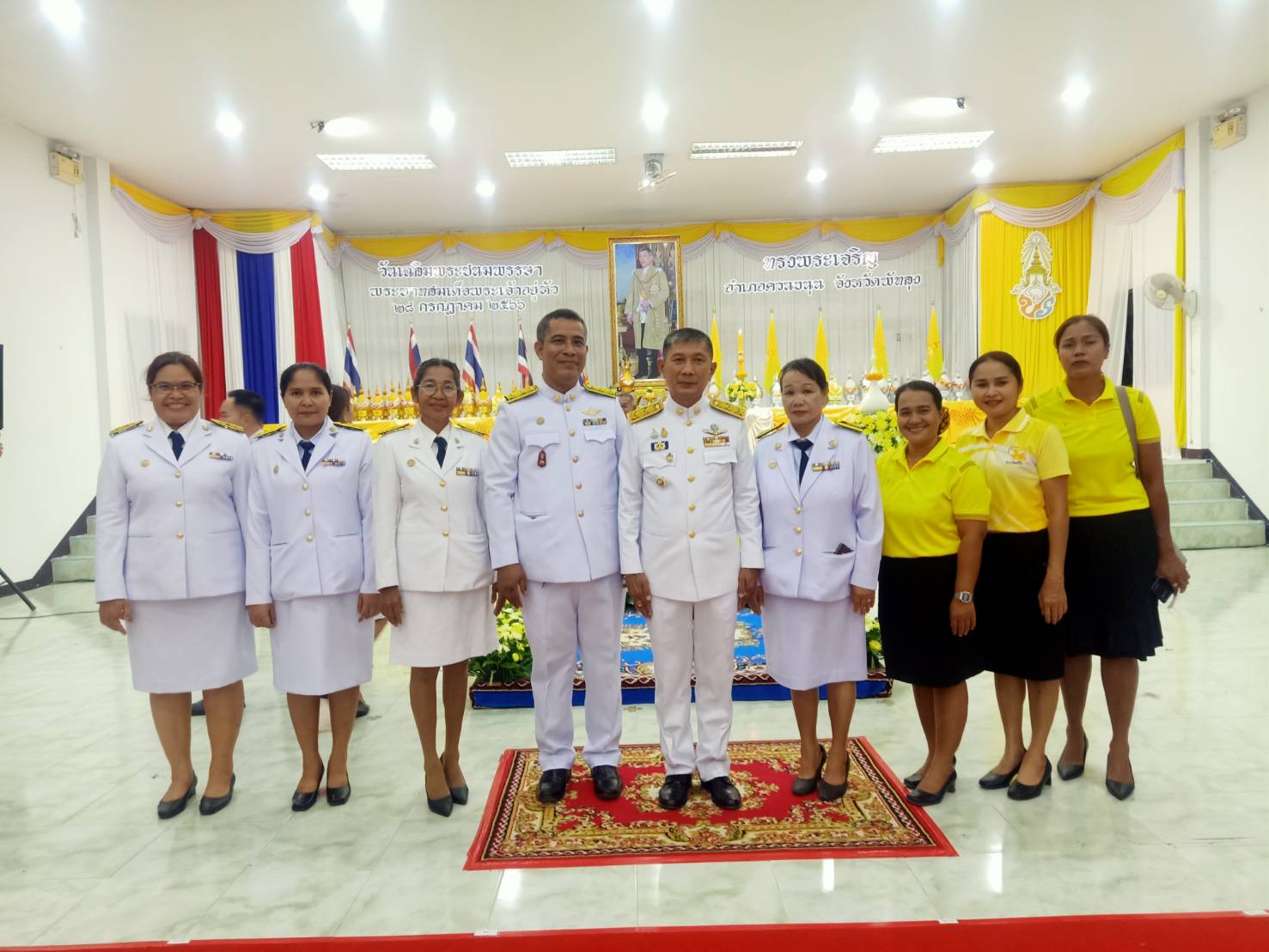 ร่วมพิธีถวายเครื่องราชสักการะและวางพานพุ่ม และพิธีจุดเทียนถวายพระพรชัยมงคล เนื่องในโอกาสวันเฉลิมพระชนมพรรษาพระบาทสมเด็จพระเจ้าอยู่หัว 28 กรกฎาคม 2566 ณ ศาลาประชาคมอำเภอควนขนุน